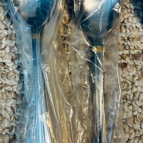 NEW VINTAGE 46 PIECE ESTIA GOTHIC GOLD ACCENT STAINLESS STEEL FLATWARE (KOREA) - Picture 7 of 11